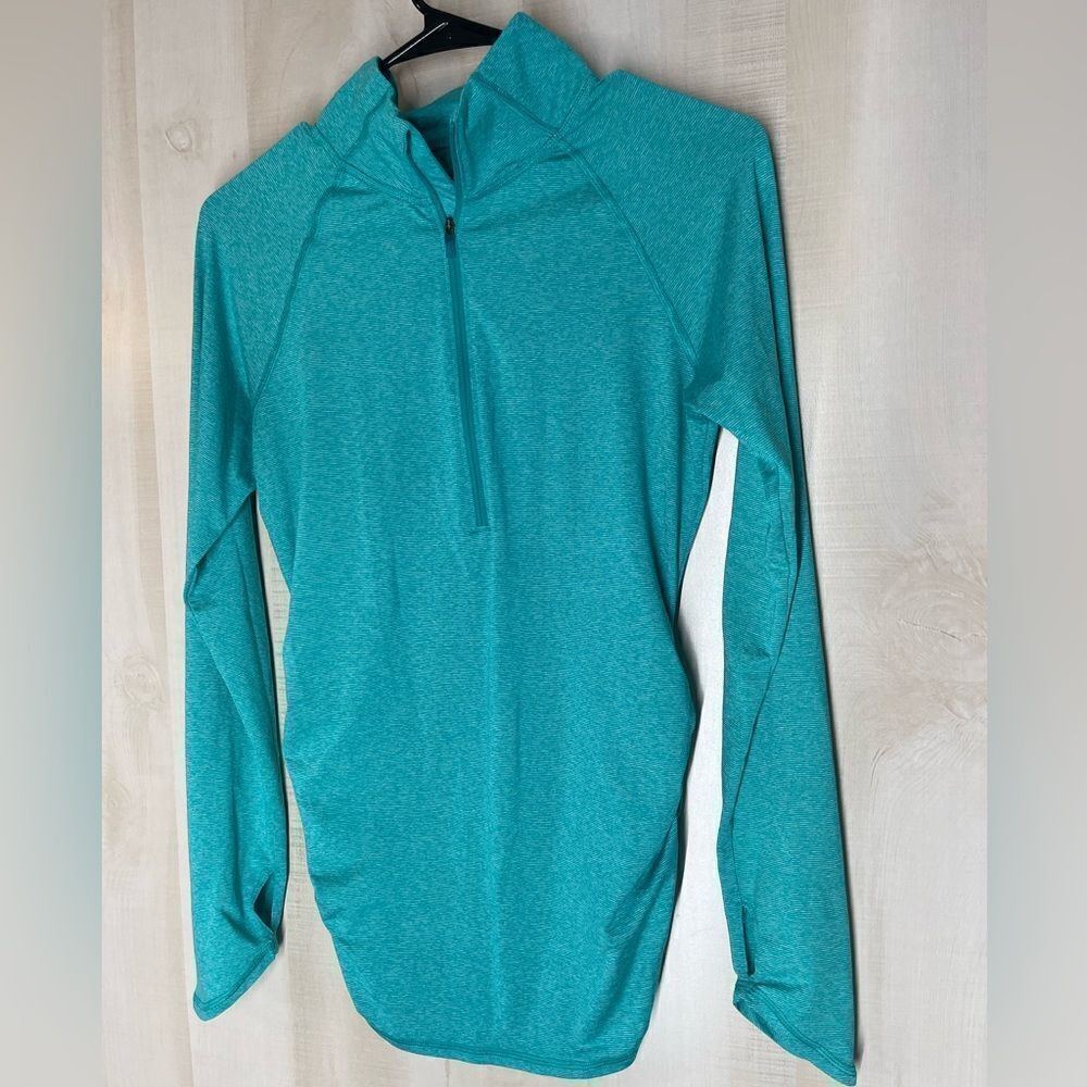 The North Face green long sleeve 1/4 zip pullover, size small